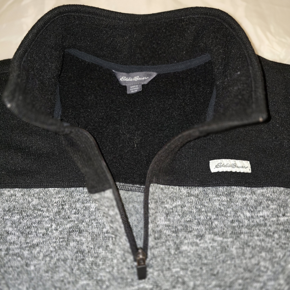 Eddie Bauer Black and Gray Men's Sweater Pullover 3/4 Zippper Size XL